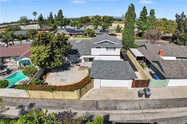 $1,299,000 | 340 East Riverdale Avenue, Orange, CA 92865