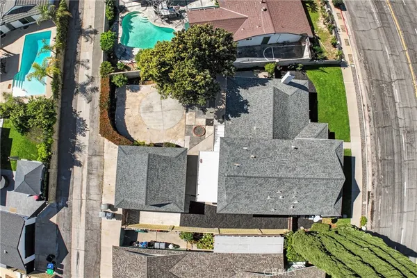 $1,299,000 | 340 East Riverdale Avenue, Orange, CA 92865