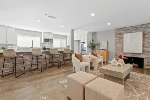 $1,299,000 | 340 East Riverdale Avenue, Orange, CA 92865