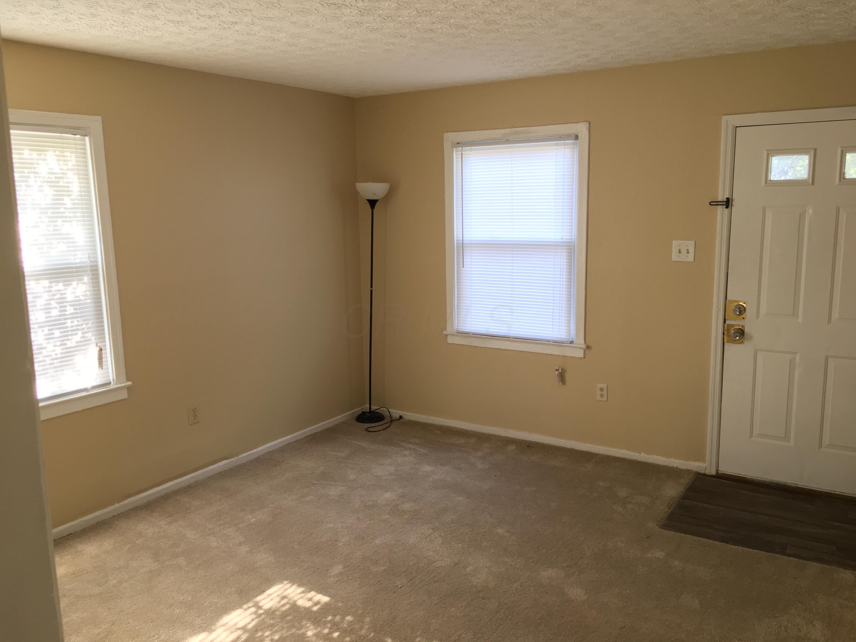 670-672 South Hamilton Road, Unit 72 Columbus, OH 43213 - Photo 7 of 12
