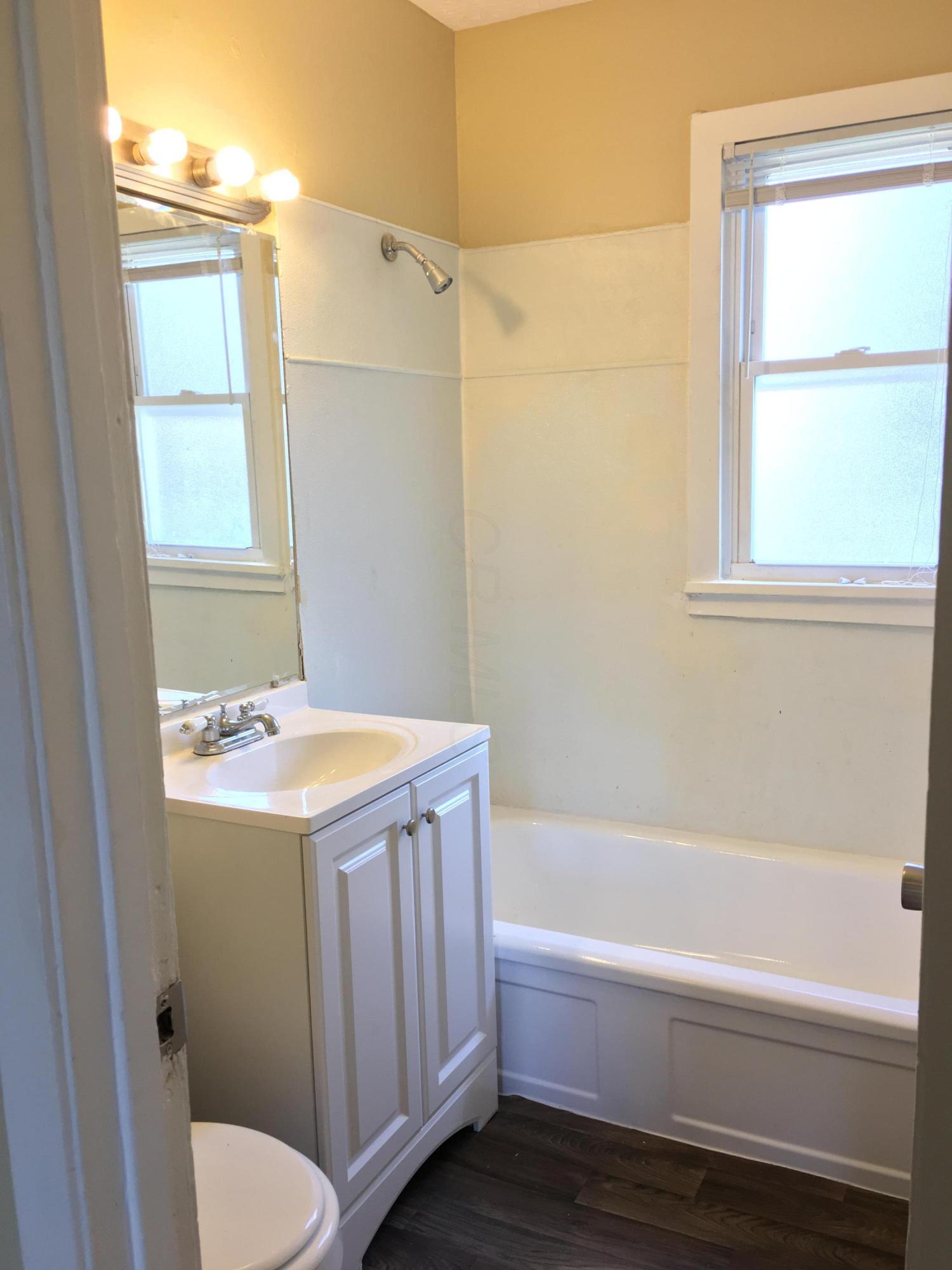 670-672 South Hamilton Road, Unit 72 Columbus, OH 43213 - Photo 9 of 12
