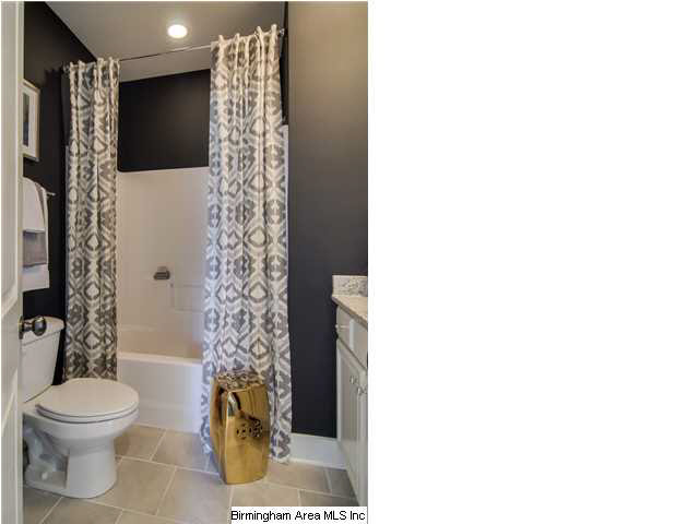 4615 Old Looney Mill Road, Unit 4 Birmingham, AL 35243 - Photo 11 of 20