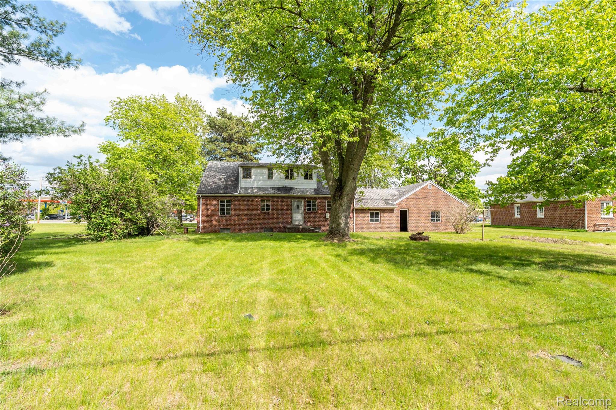 9282 Wayne Road Romulus, MI 48174 - Photo 24 of 39 22.jpg
