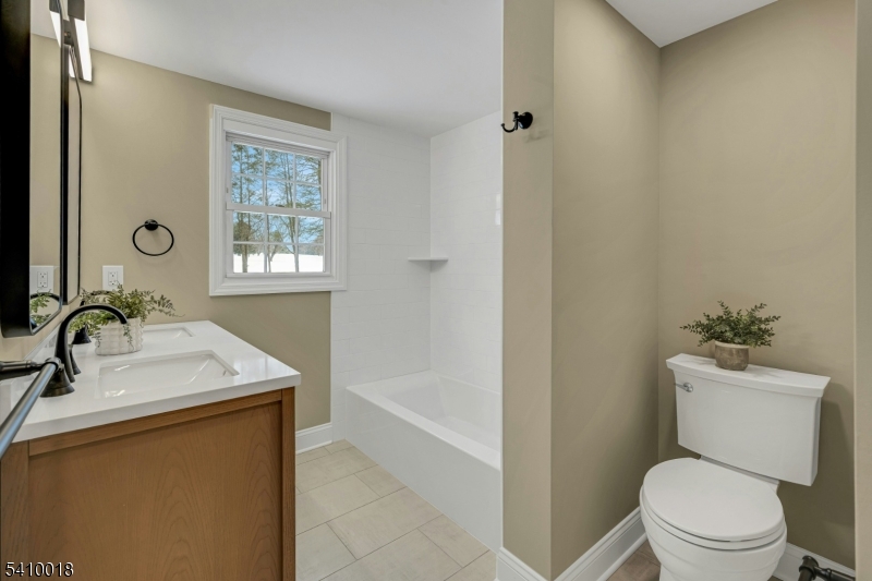 583 West Shore Trail Sparta, NJ 07871 - Photo 28 of 42