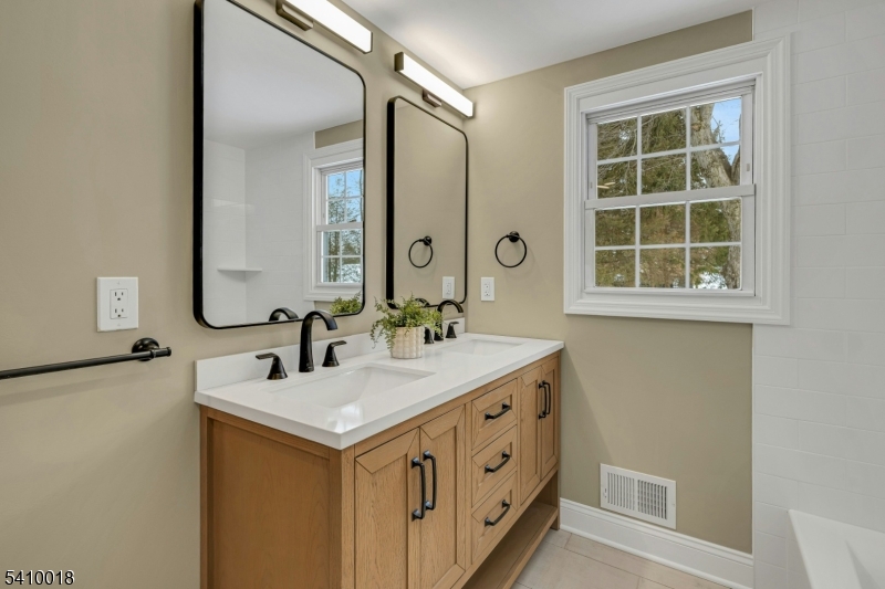 583 West Shore Trail Sparta, NJ 07871 - Photo 29 of 42