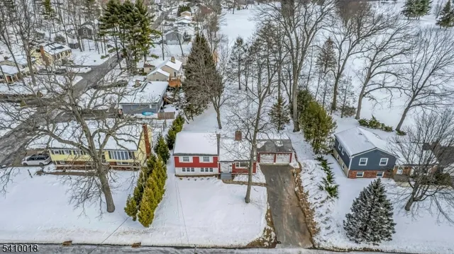 $749,000 | 583 West Shore Trail, Sparta, NJ 07871