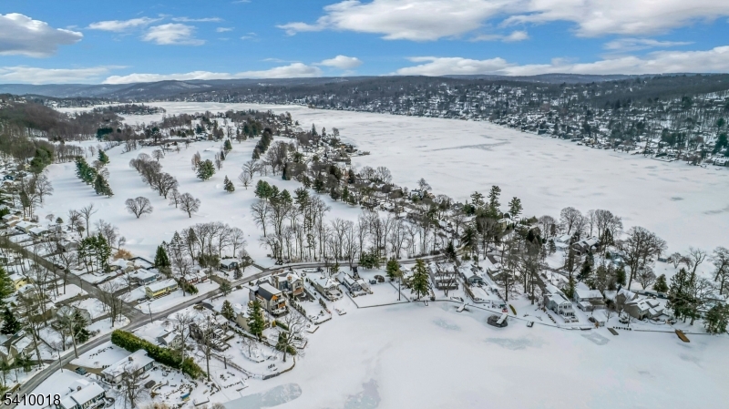 583 West Shore Trail Sparta, NJ 07871 - Photo 35 of 42