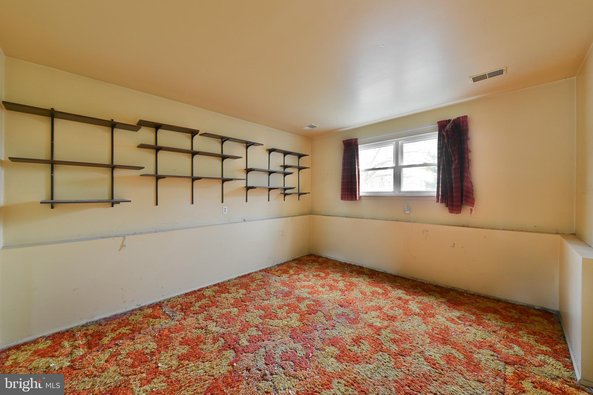 13 Glen Road Lansdale, PA 19446 - Photo 25 of 33