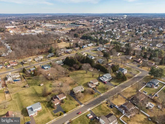 $399,999 | 13 Glen Road, Lansdale, PA 19446