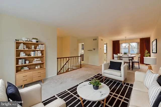 $399,999 | 13 Glen Road, Lansdale, PA 19446