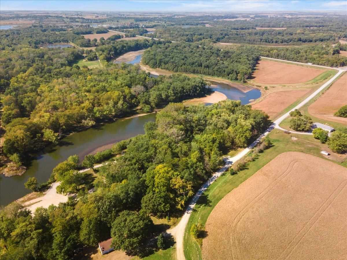 6081 River Jct Road Southeast Lone Tree, IA 52755 - Photo 22 of 27 Gallery Image 22