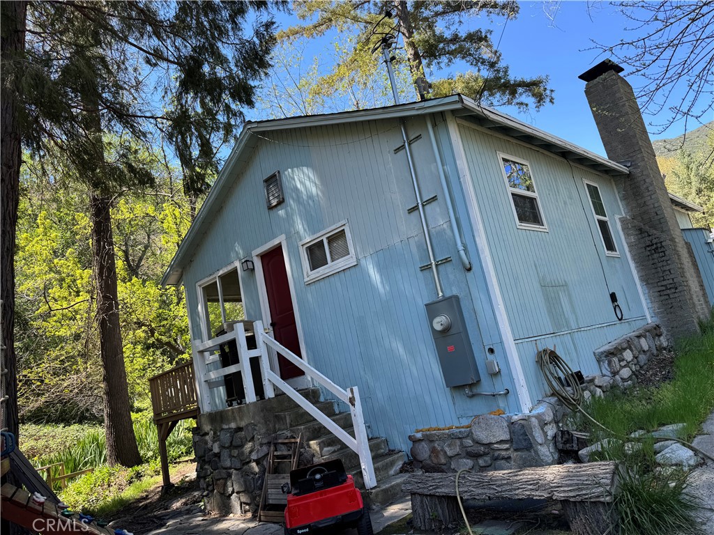 14043 Meadow Lane Lytle Creek, CA 92358 - Photo 2 of 7