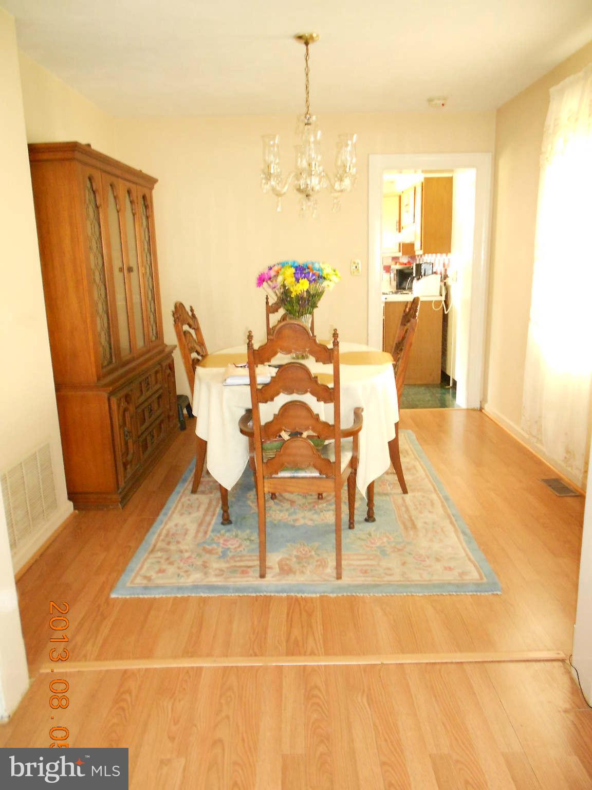 8 Riverside Road Baltimore, MD 21221 - Photo 6 of 24 Dining Room