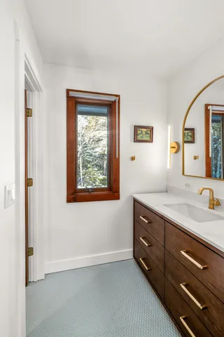 $815,000 | 595 Worcester Loop, Stowe, VT 05672