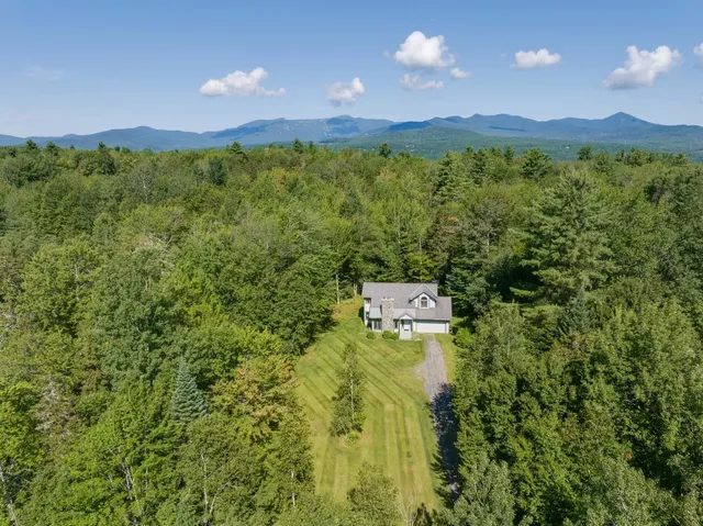 $815,000 | 595 Worcester Loop, Stowe, VT 05672