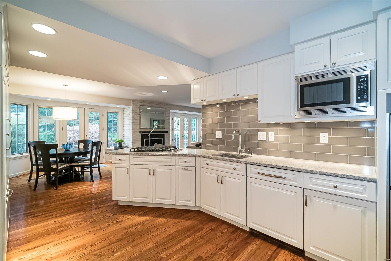 34 Willow Hill Road Ladue, MO 63124 - Photo 24 of 62 Gallery Image 24