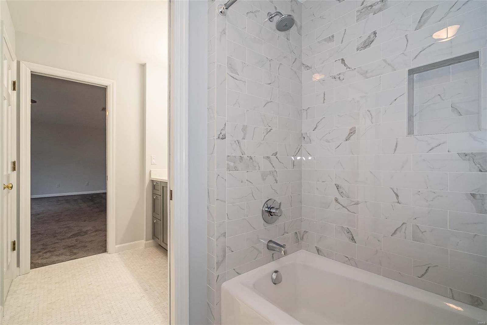 34 Willow Hill Road Ladue, MO 63124 - Photo 34 of 62 Gallery Image 34