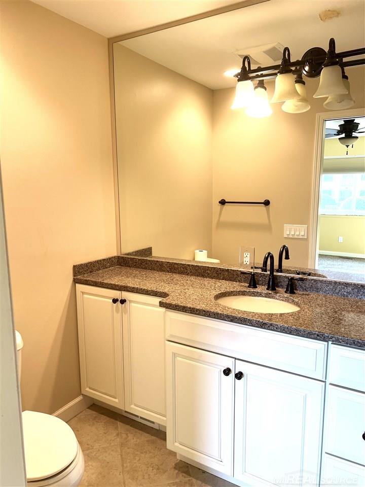 801 West Long Lake Road, Unit A2 Bloomfield Hills, MI 48302 - Photo 9 of 15