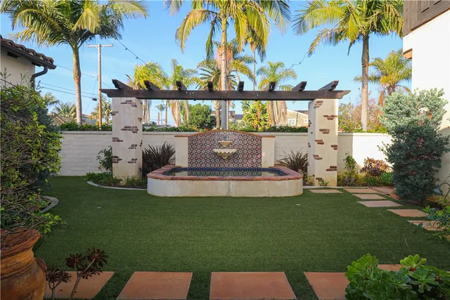 $4,500,000 | 1119 Pine Street, Huntington Beach, CA 92648