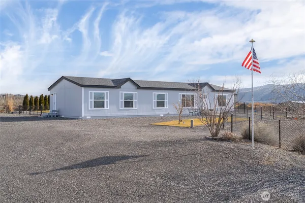$474,900 | 191 Davidson Boulevard North, Mattawa, WA 99349