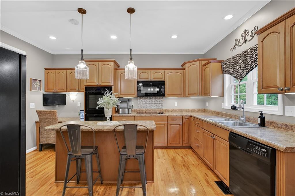 1380 Ridgewood Circle Asheboro, NC 27203 - Photo 11 of 45