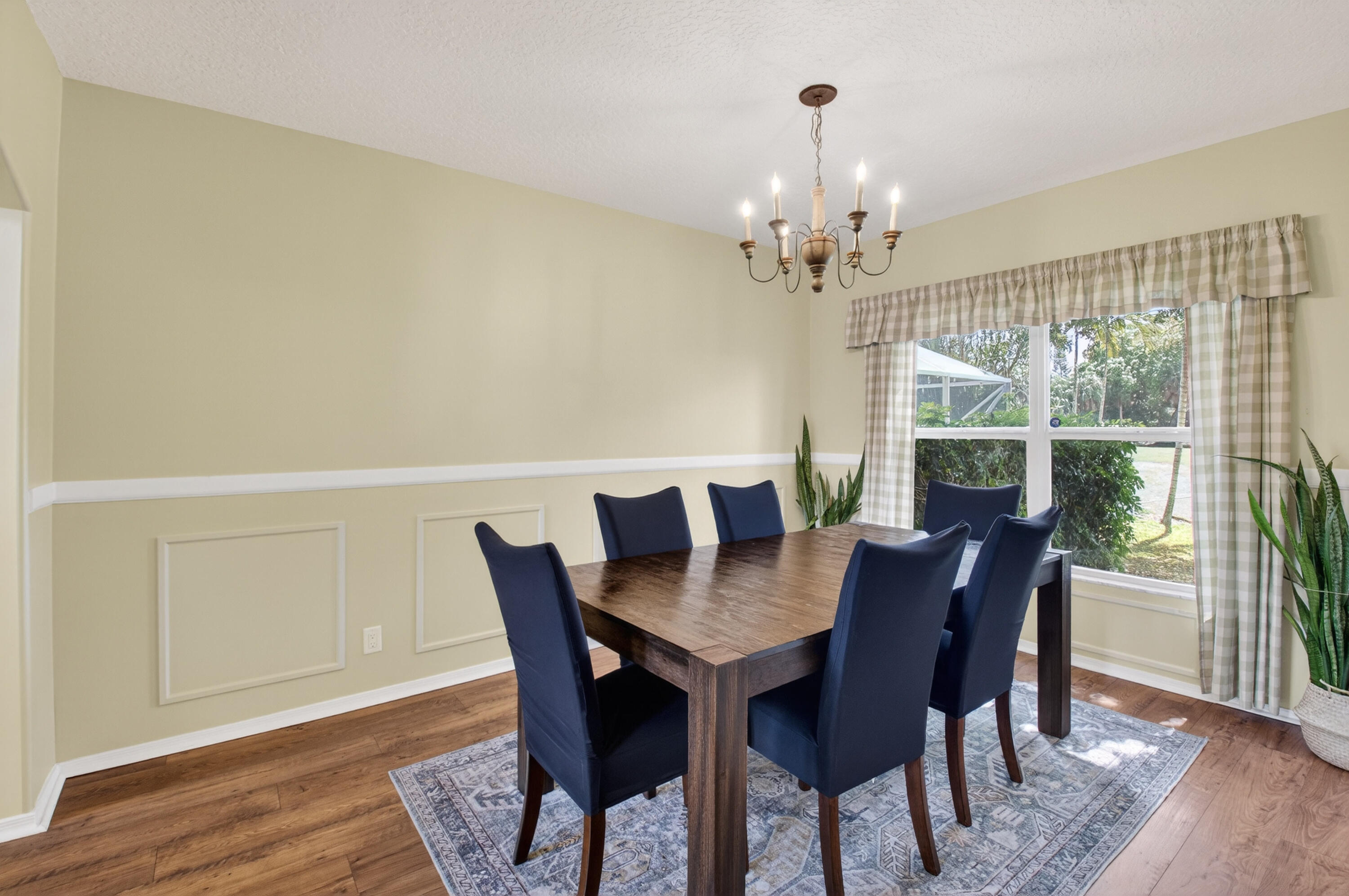 9712 Vía Emilie Boca Raton, FL 33428 - Photo 16 of 49 The Dining Room