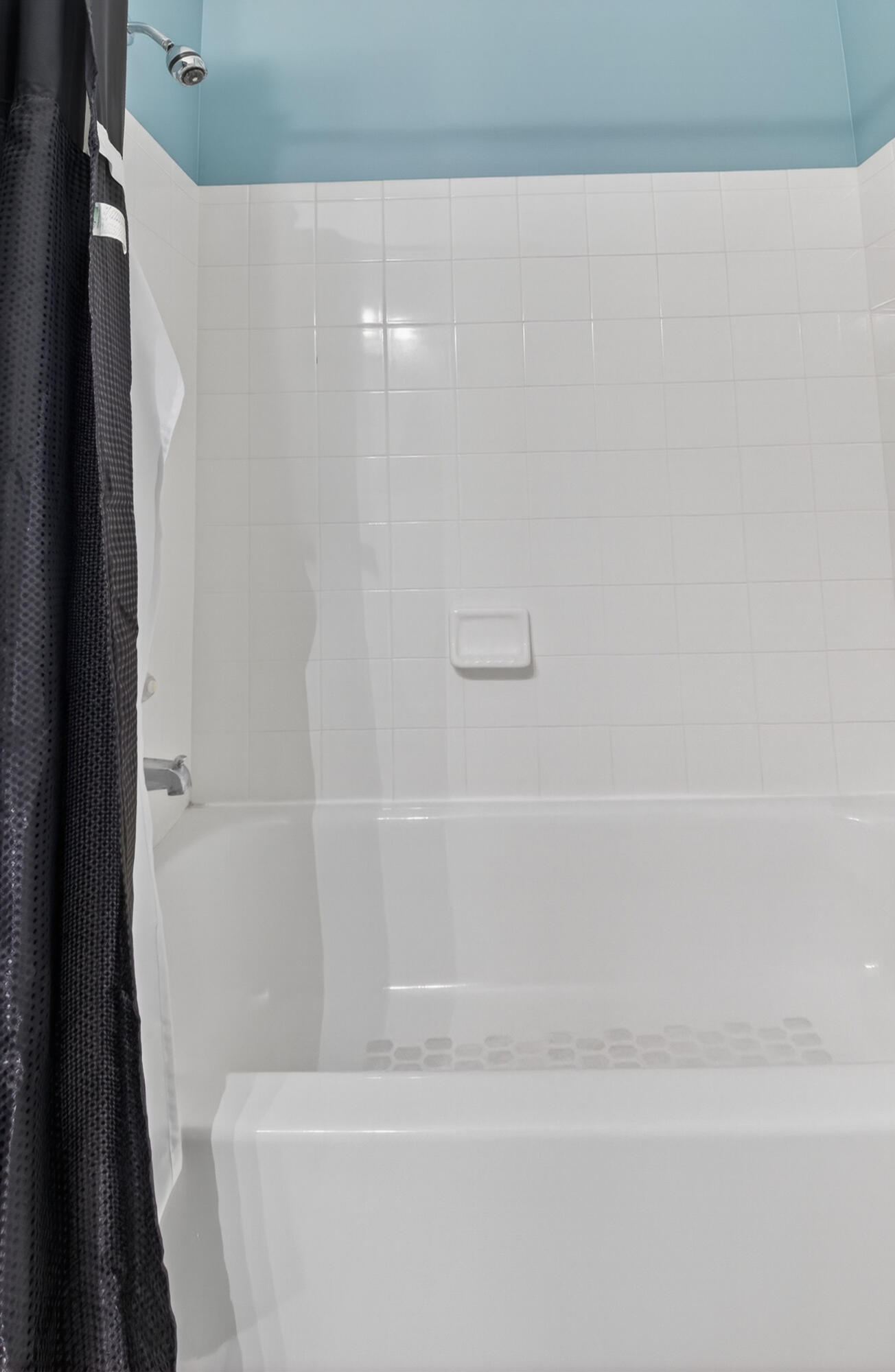 9712 Vía Emilie Boca Raton, FL 33428 - Photo 26 of 49 2nd Bathroom