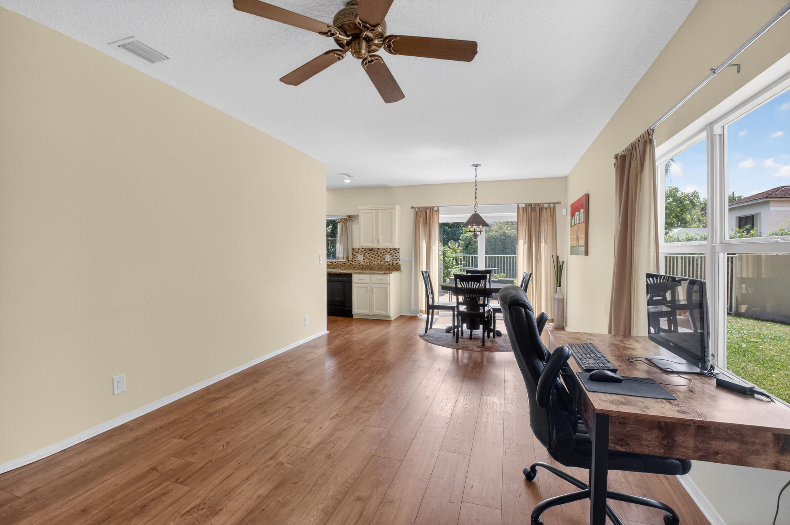 9712 Vía Emilie Boca Raton, FL 33428 - Photo 6 of 49 The Living Room