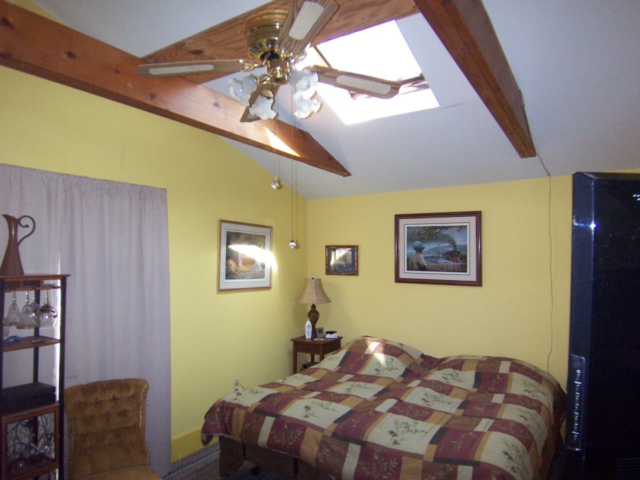 617 Henderson Road Williamstown, MA 01267 - Photo 9 of 12 master