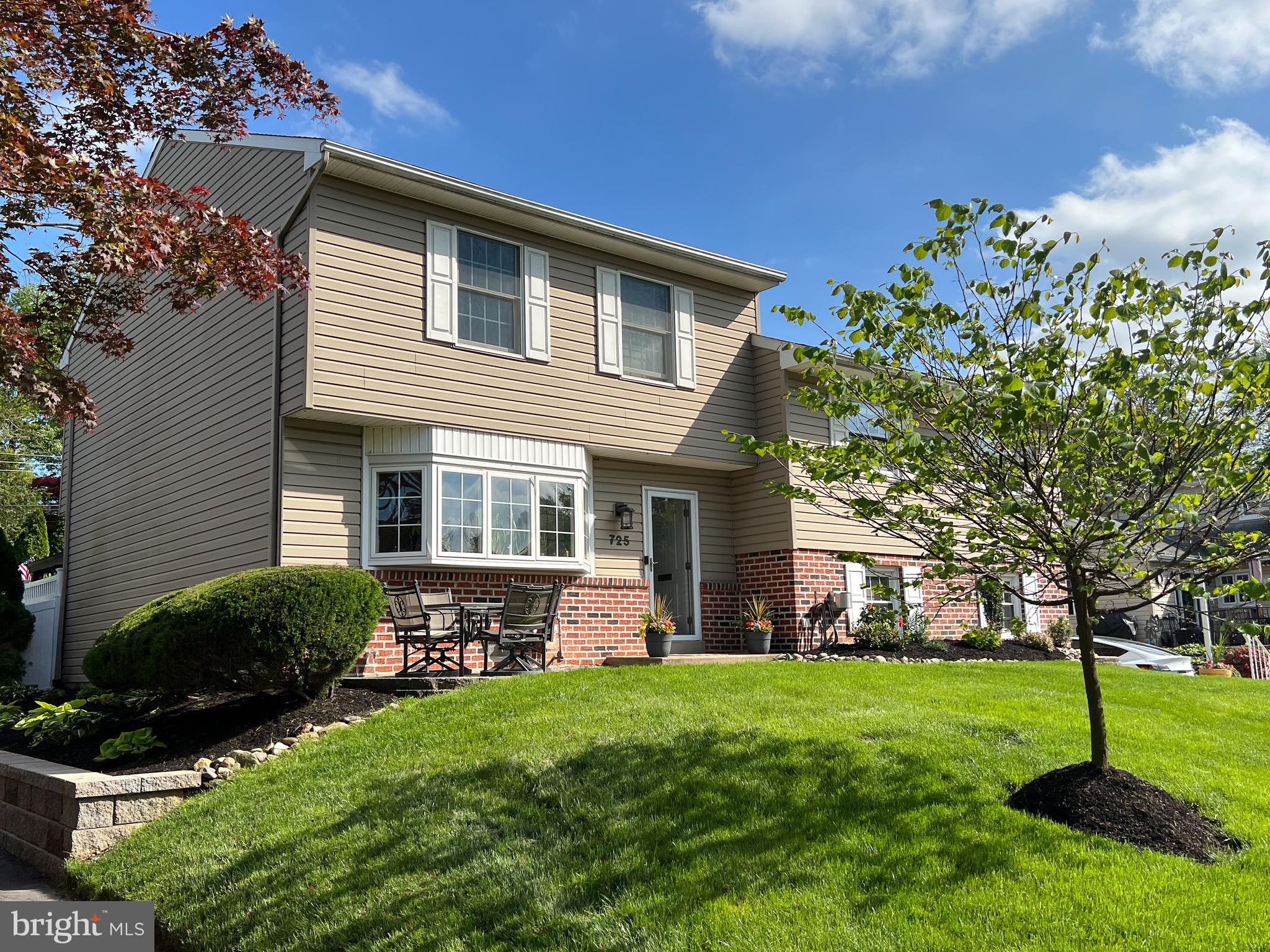 725 Evans Road Springfield, PA 19064 - Photo 3 of 49 View from the north