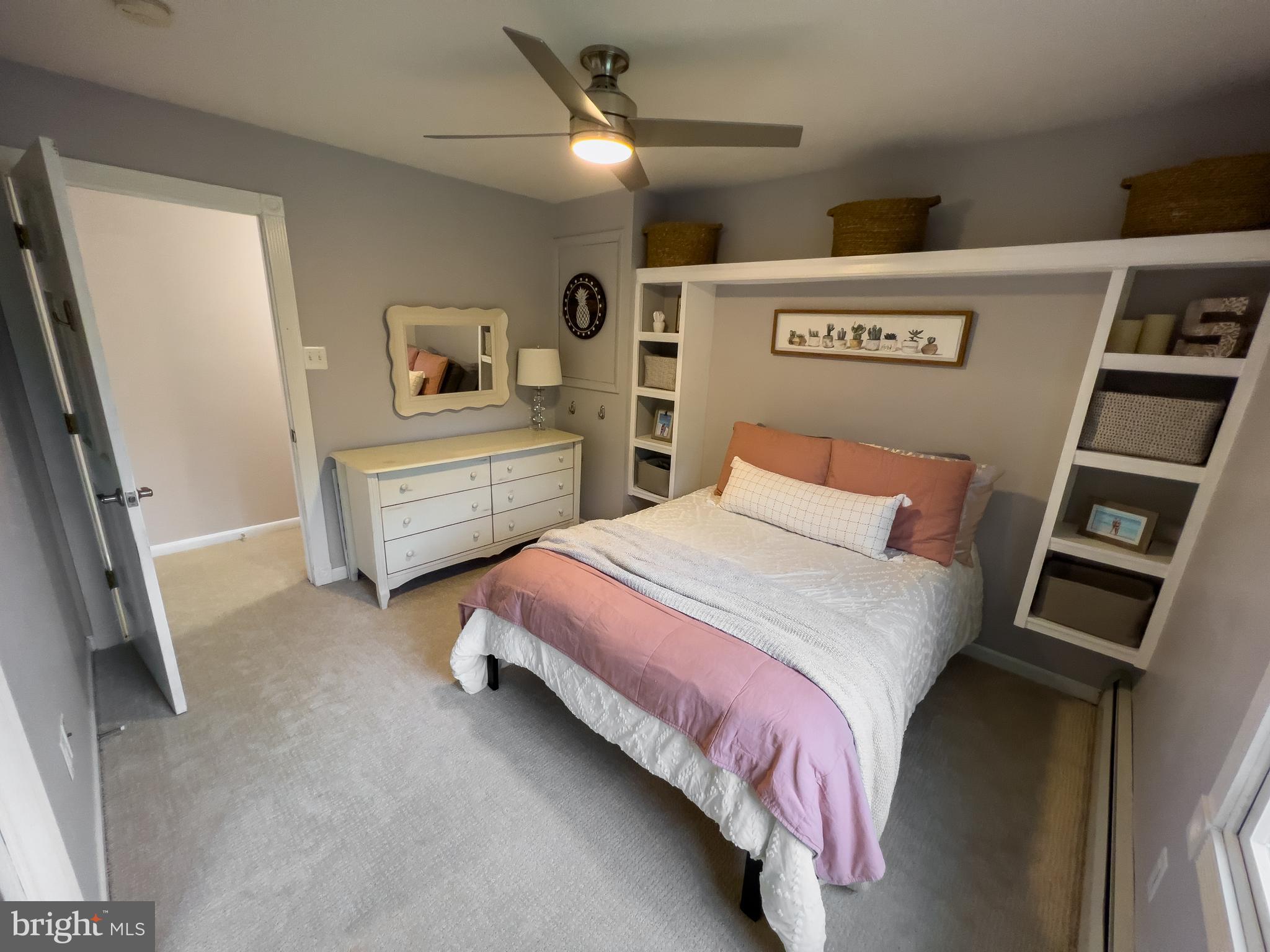 725 Evans Road Springfield, PA 19064 - Photo 39 of 49 Bedroom #4 with Ceiling Fan