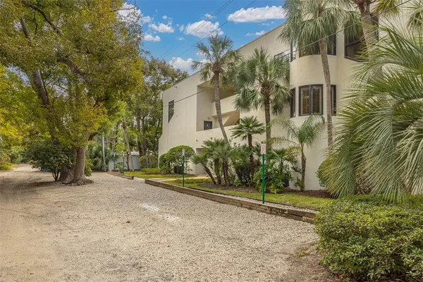 $649,900 | 548 Oglethorpe Avenue, Unit 11, St. Simons Island, GA 31522