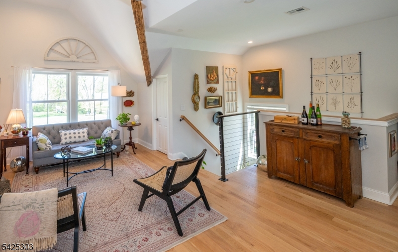 27 Village Road New Vernon, NJ 07976 - Photo 8 of 29