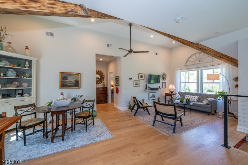 27 Village Road New Vernon, NJ 07976 - Photo 9 of 29