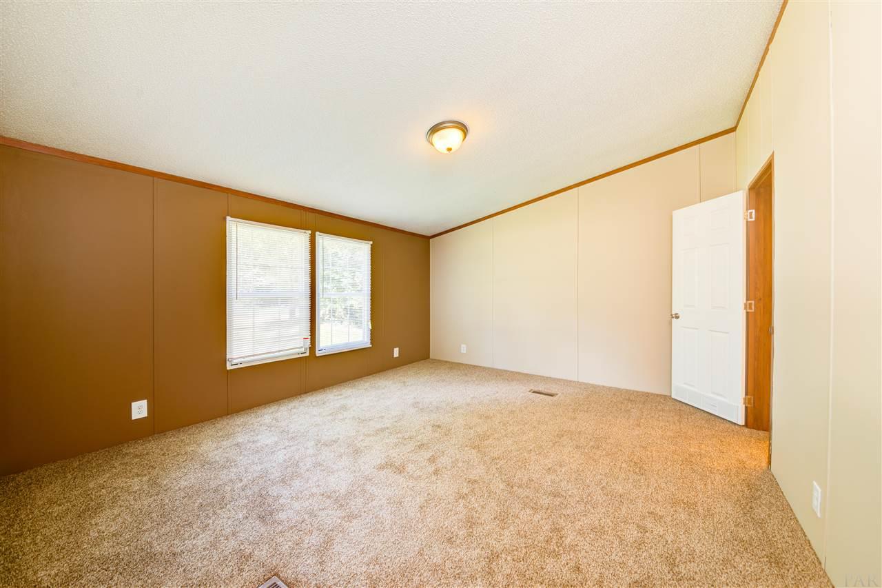 12519 Dagon Road Jay, FL 32565 - Photo 8 of 24 Gallery Image 8
