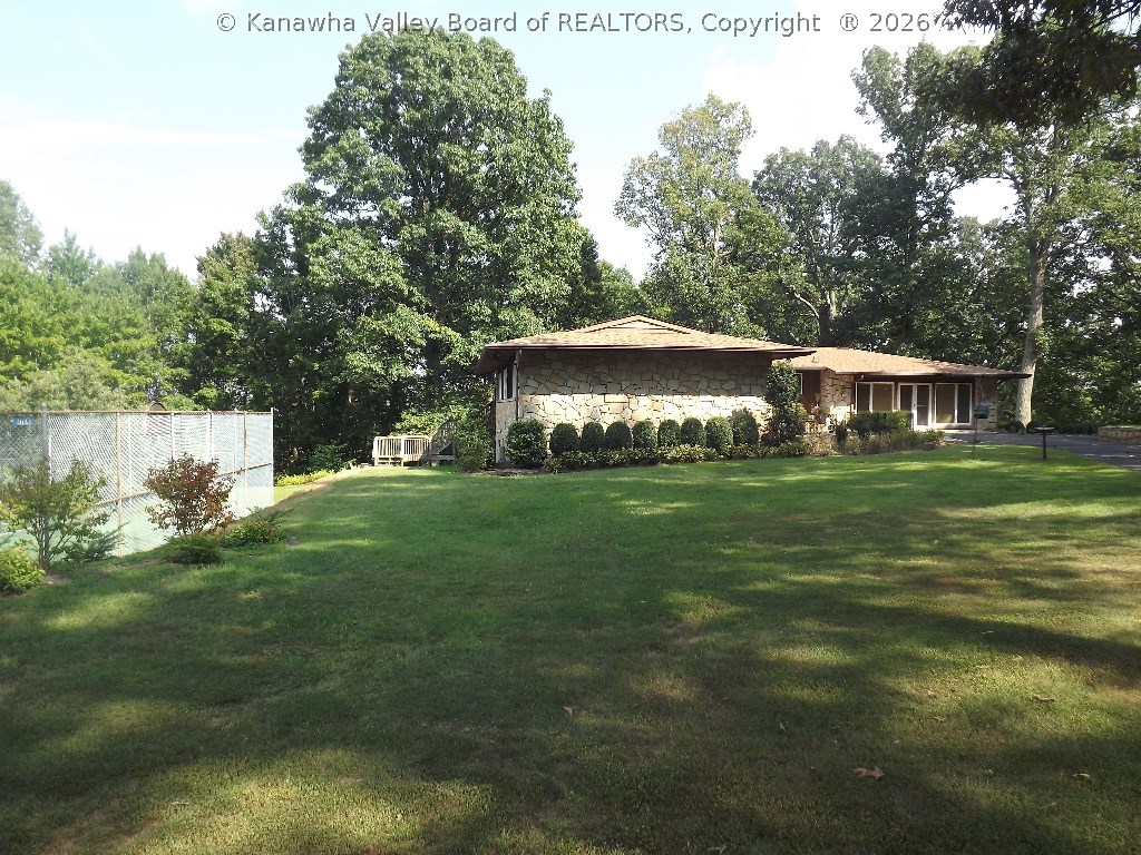 1980 Mt Alpha Road Charleston, WV 25304 - Photo 2 of 24 Gallery Image 2