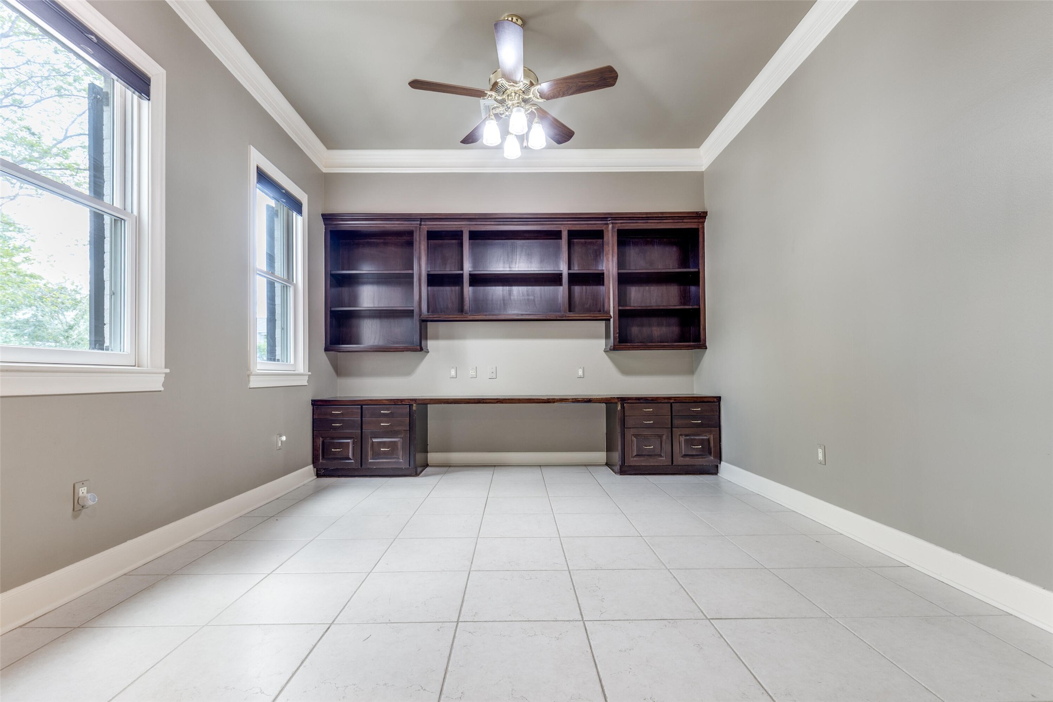 927 Nicholson Street Houston, TX 77008 - Photo 15 of 32