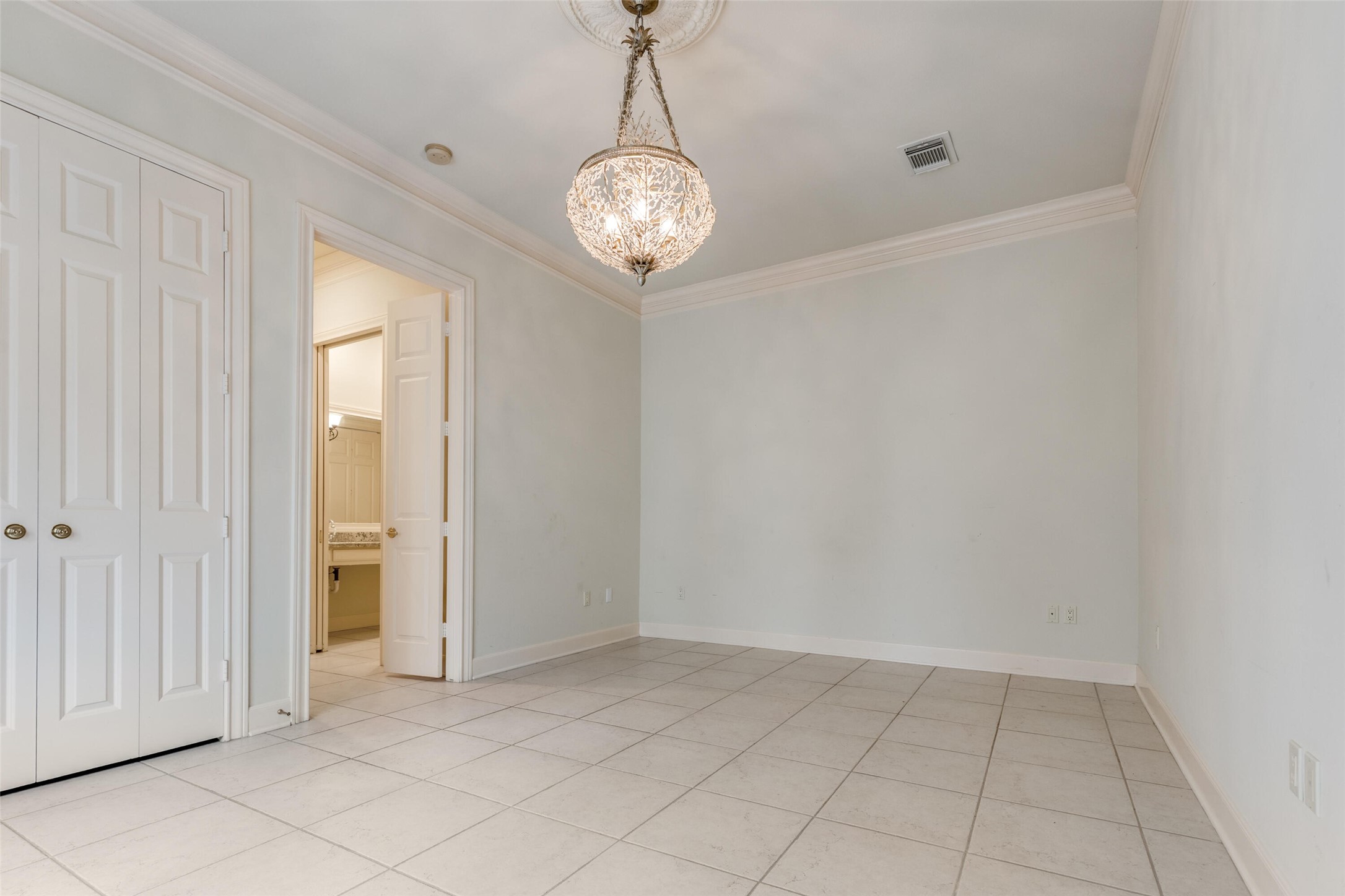 927 Nicholson Street Houston, TX 77008 - Photo 19 of 32
