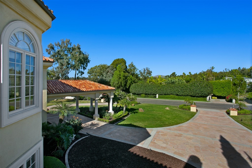 17472 Circa Del Sur Rancho Santa Fe, CA 92067 - Photo 14 of 25 Gallery Image 14