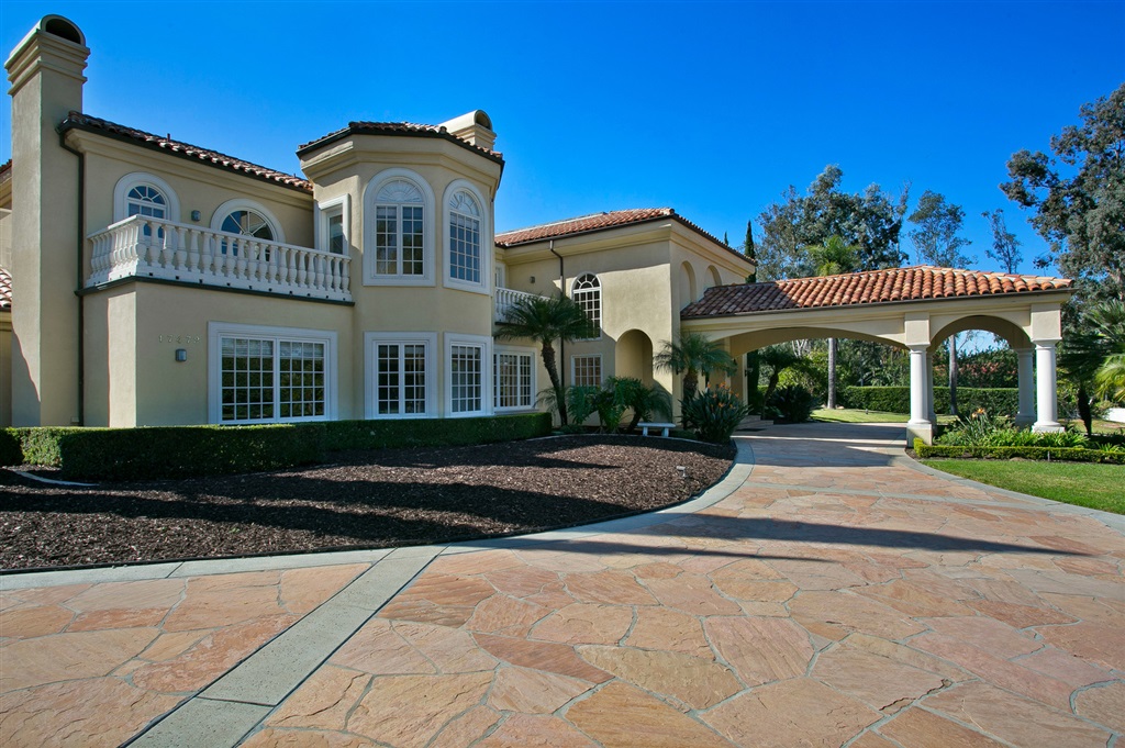 17472 Circa Del Sur Rancho Santa Fe, CA 92067 - Photo 3 of 25 Gallery Image 3