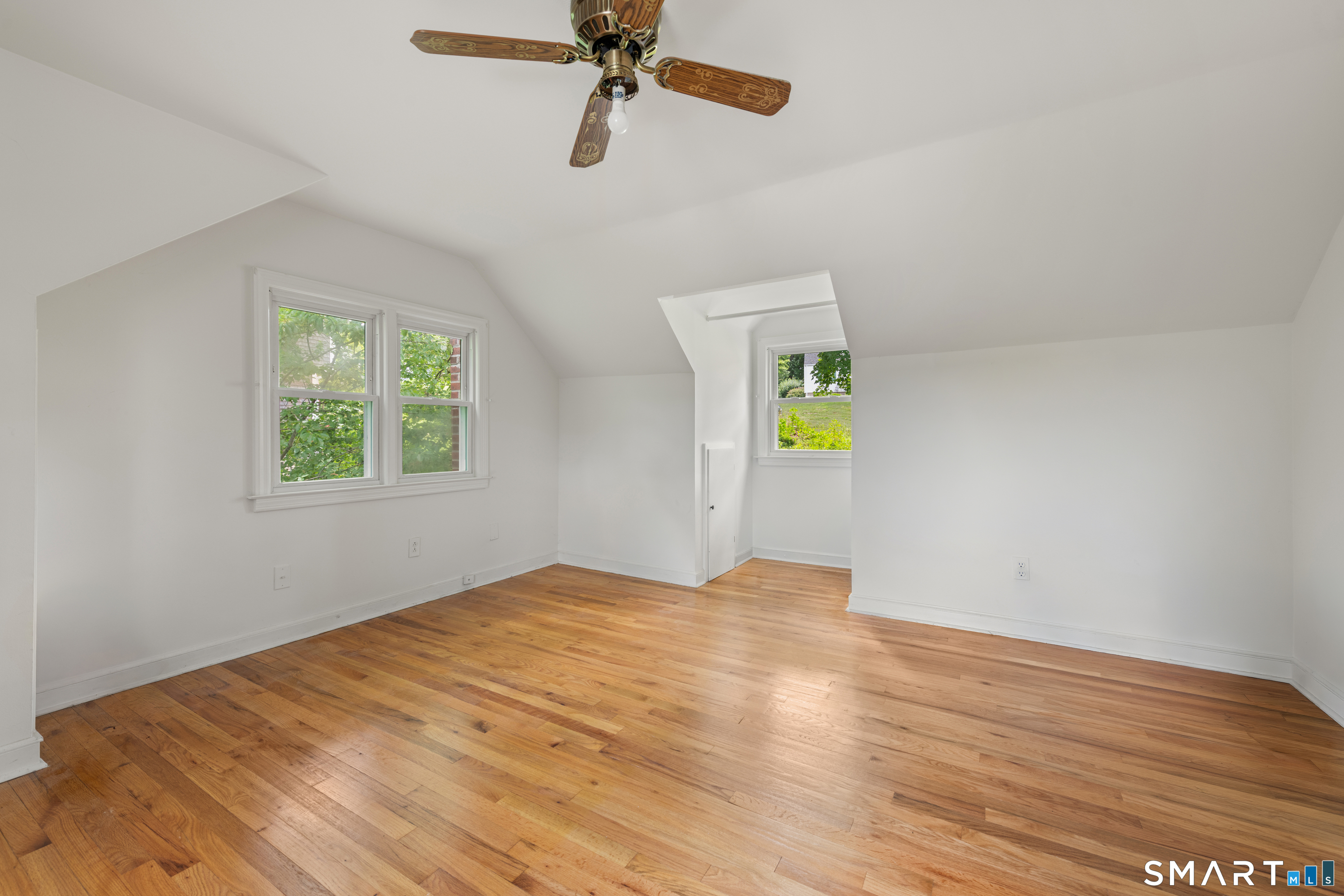 63 Valley View Road Fairfield, CT 06824 - Photo 22 of 30