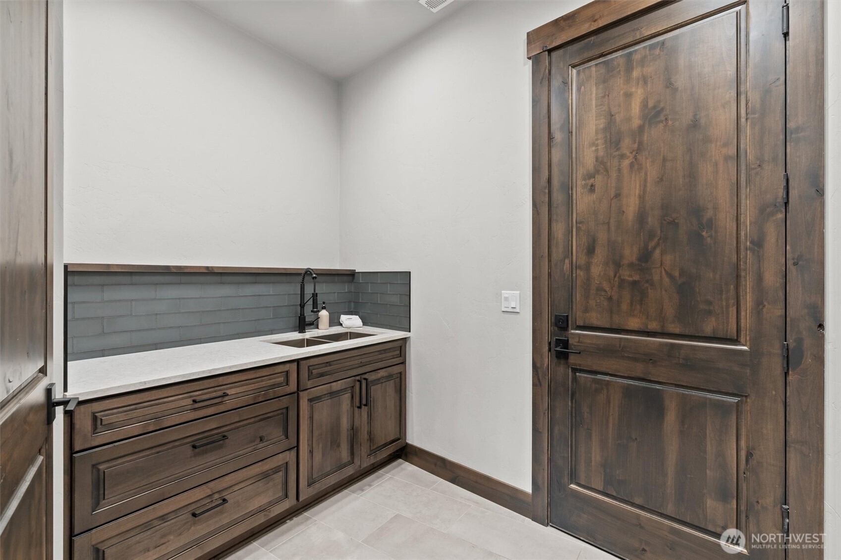 890 Larkspur Loop Cle Elum, WA 98922 - Photo 30 of 40