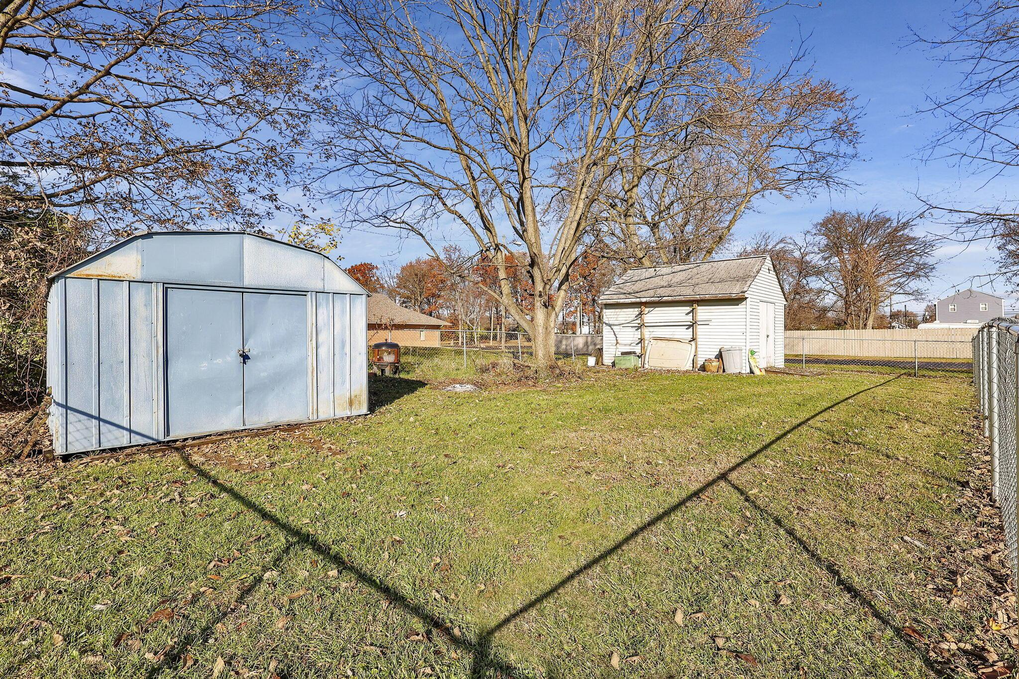1417 Brown Road Columbus, OH 43223 - Photo 46 of 56 55-web-or-mls-G02A0282 (14)