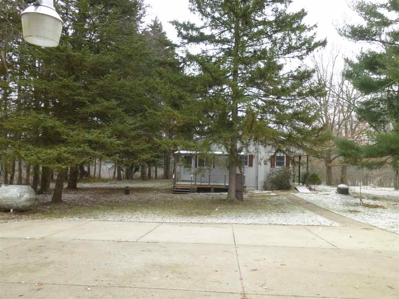 11890 Rathbon Road Byron, MI 48418 - Photo 4 of 37