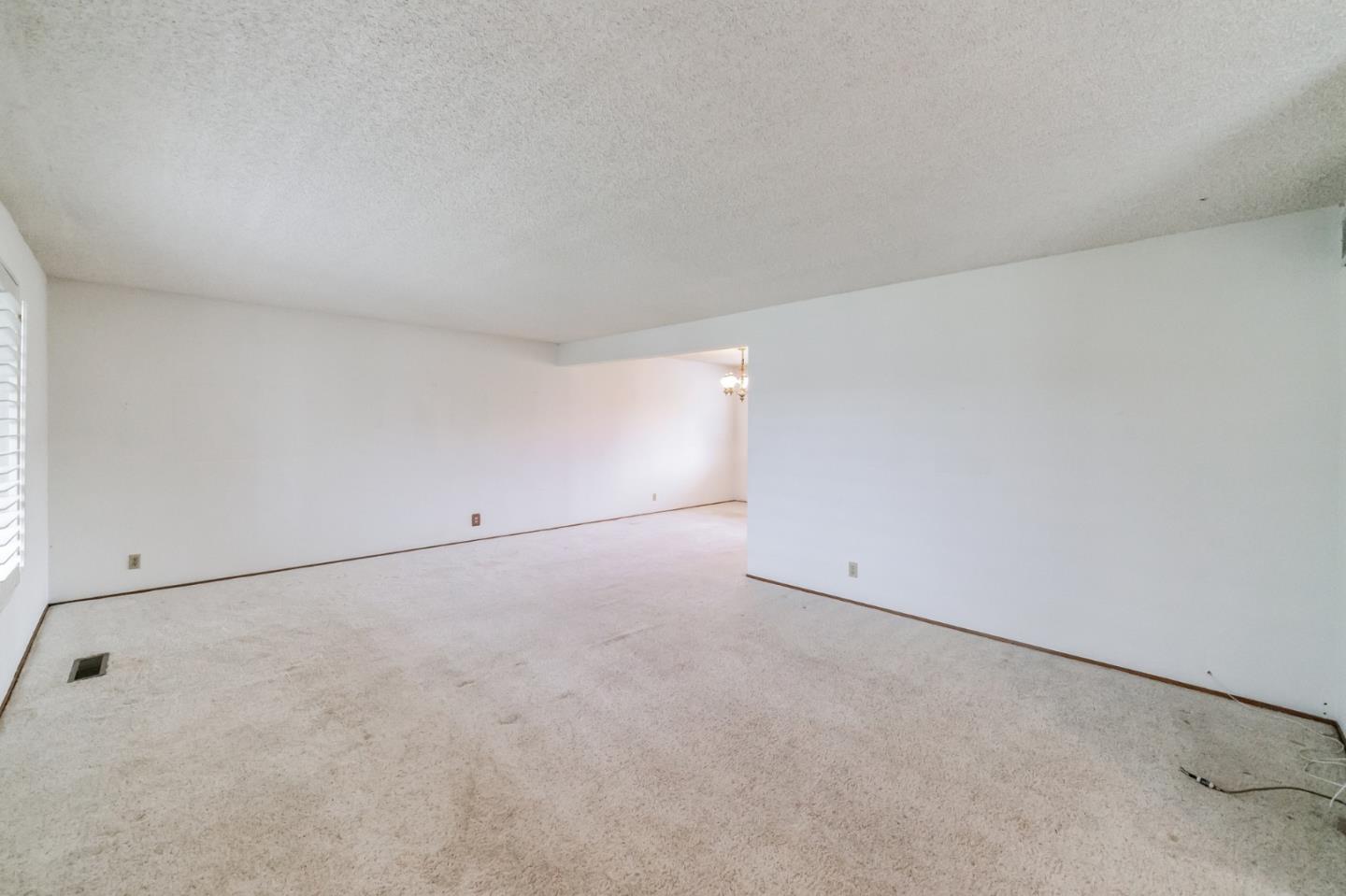 2112 Fairfield Road Pleasanton, CA 94566 - Photo 9 of 41 Gallery Image 9