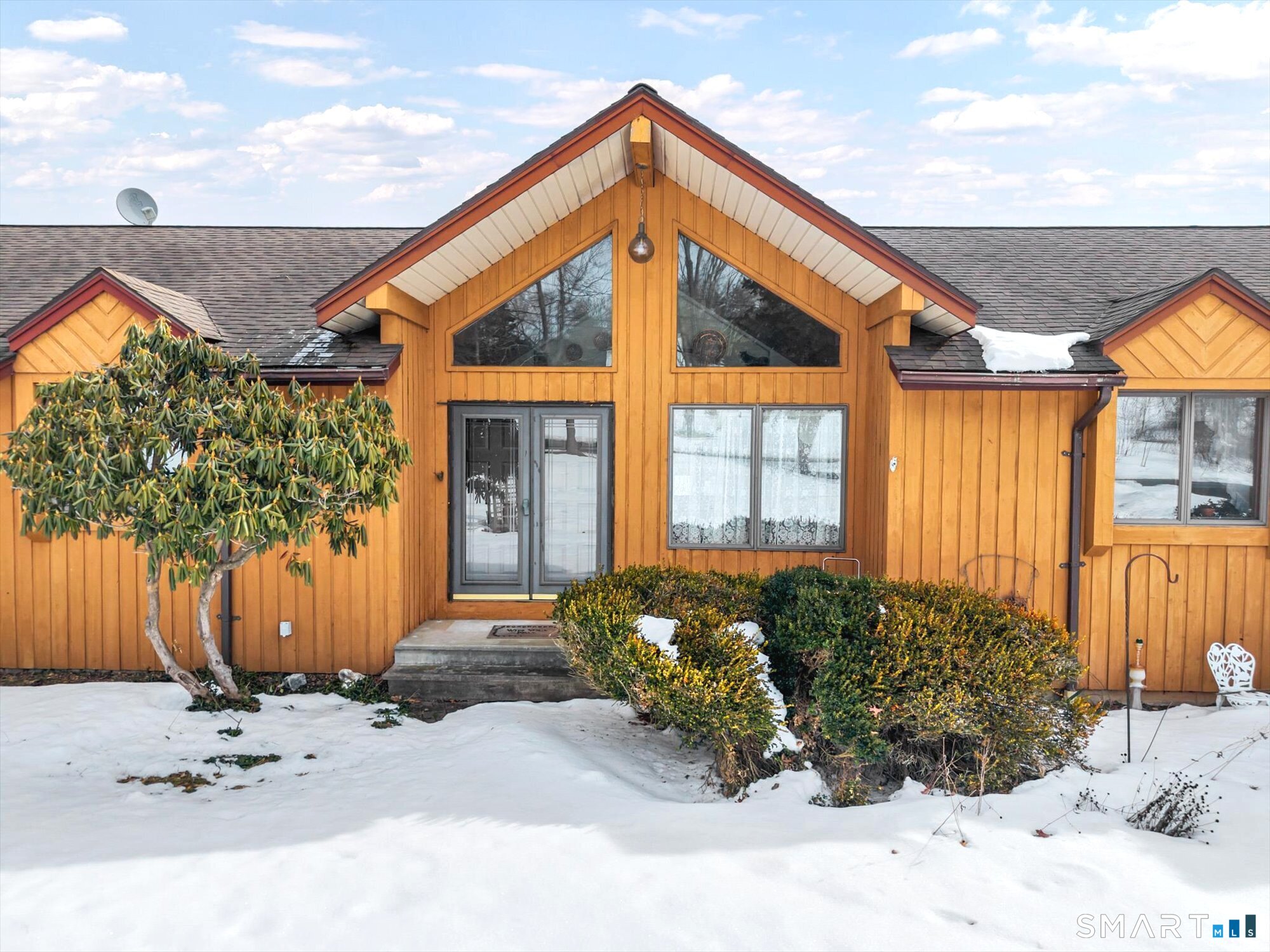 280 Tuttle Road Durham, CT 06422 - Photo 4 of 36