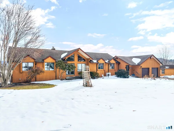 $519,900 | 280 Tuttle Road, Durham, CT 06422