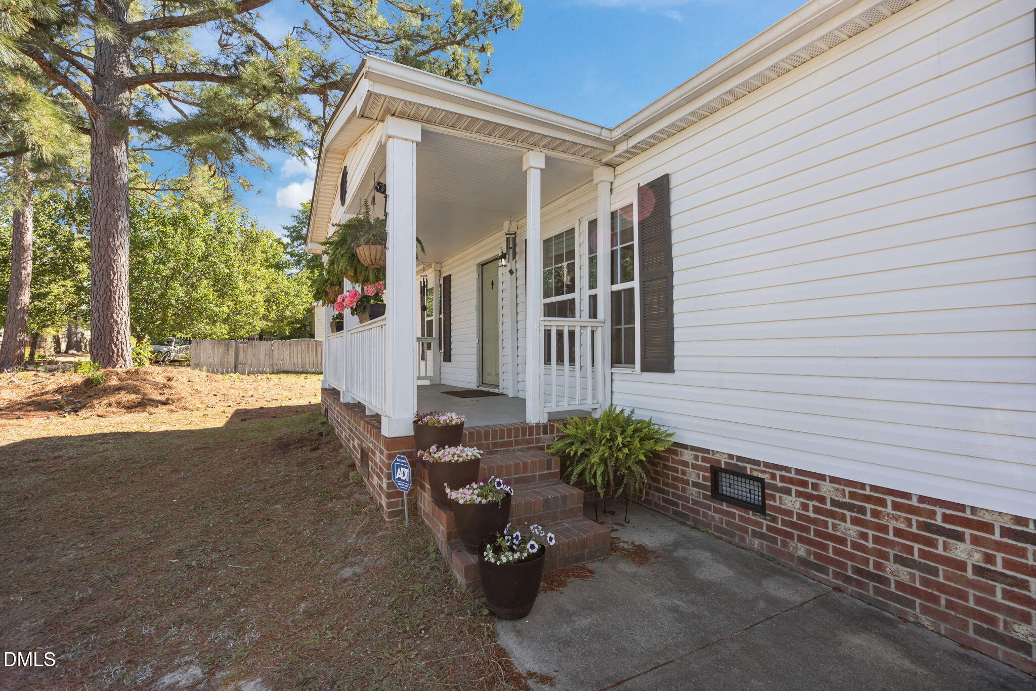 772 Brooks Mangum Road Cameron, NC 28326 - Photo 4 of 36 9-web-or-mls-IMG_7239