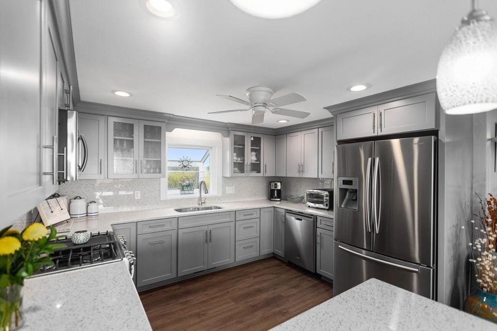 141 Island Path Hampton, NH 03842 - Photo 3 of 8 Gallery Image 3