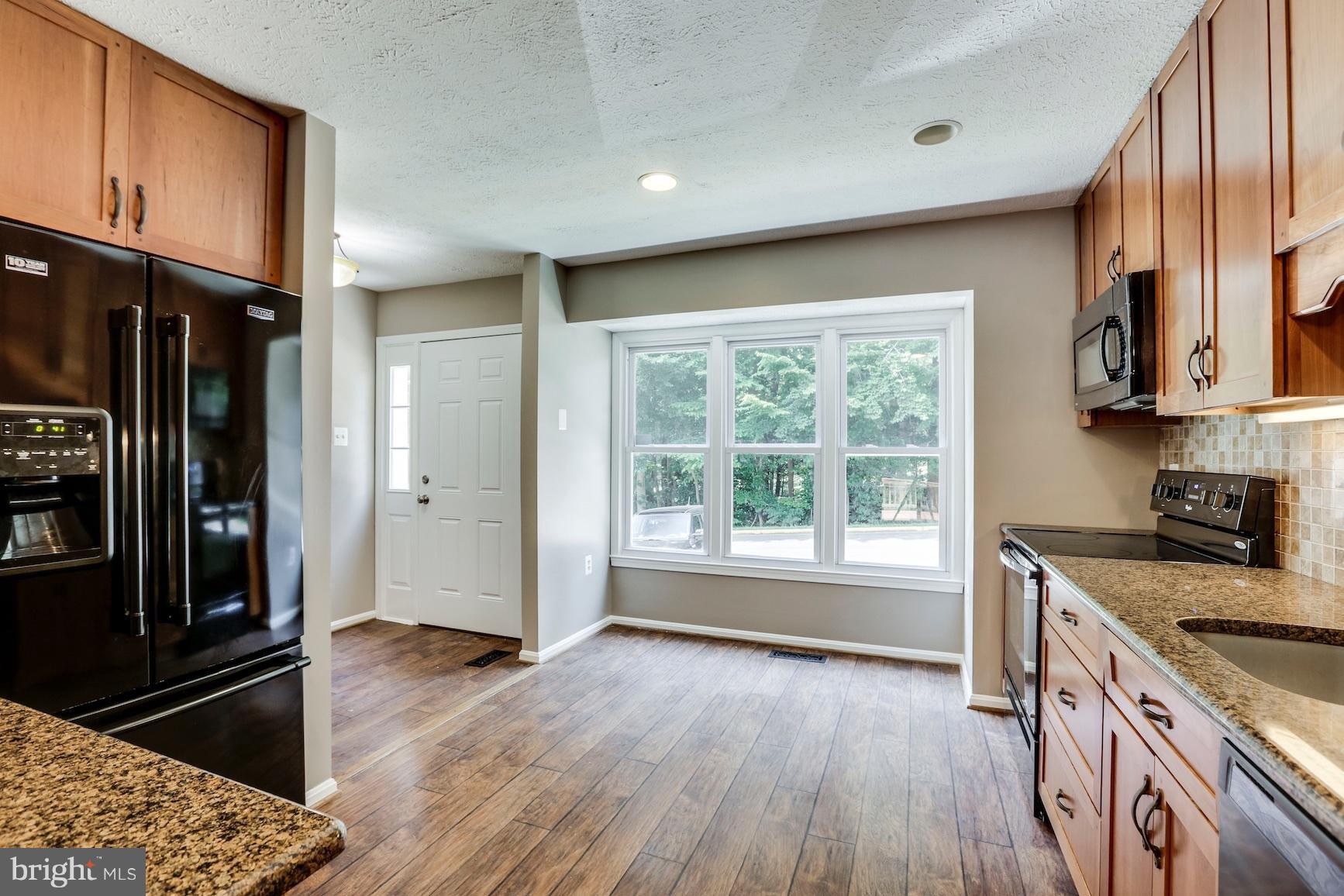 7361 Stream Way Springfield, VA 22152 - Photo 3 of 16 Kitchen